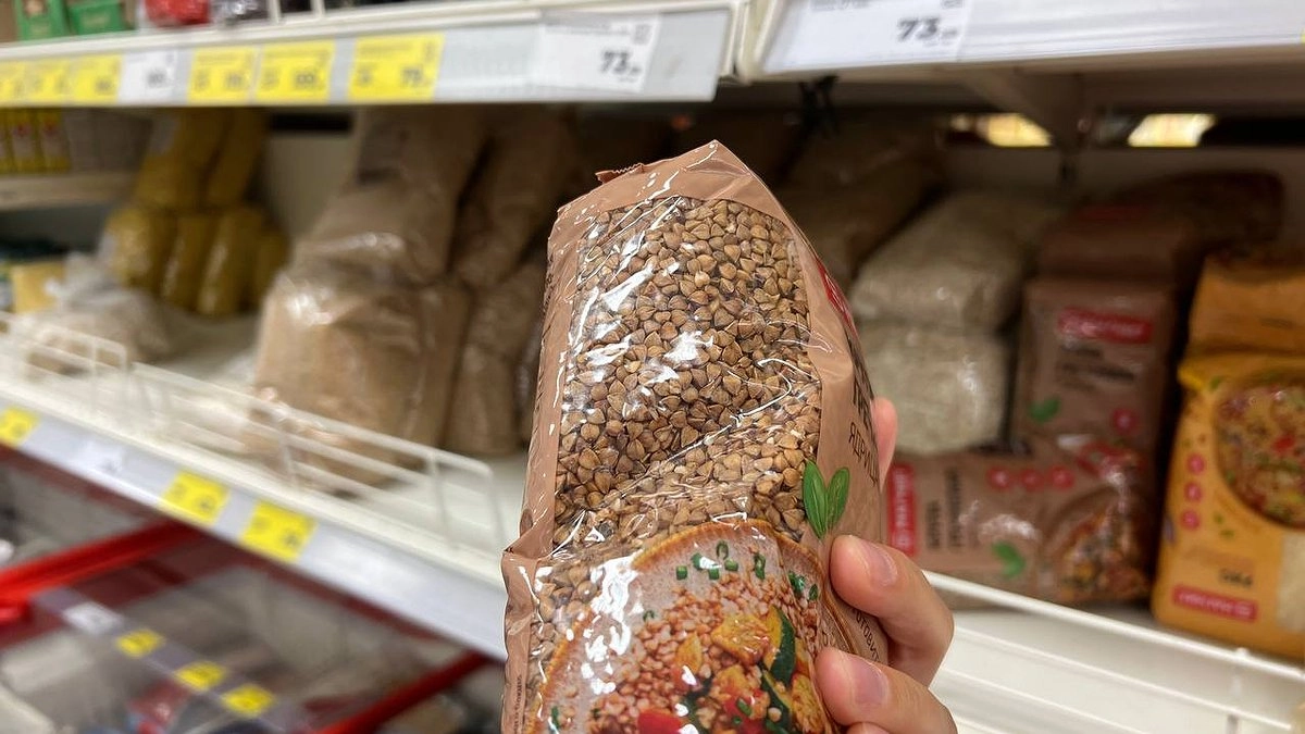 В Европе эту крупу дают скоту, а мы едим с удовольствием: врачи назвали самую вредную кашу