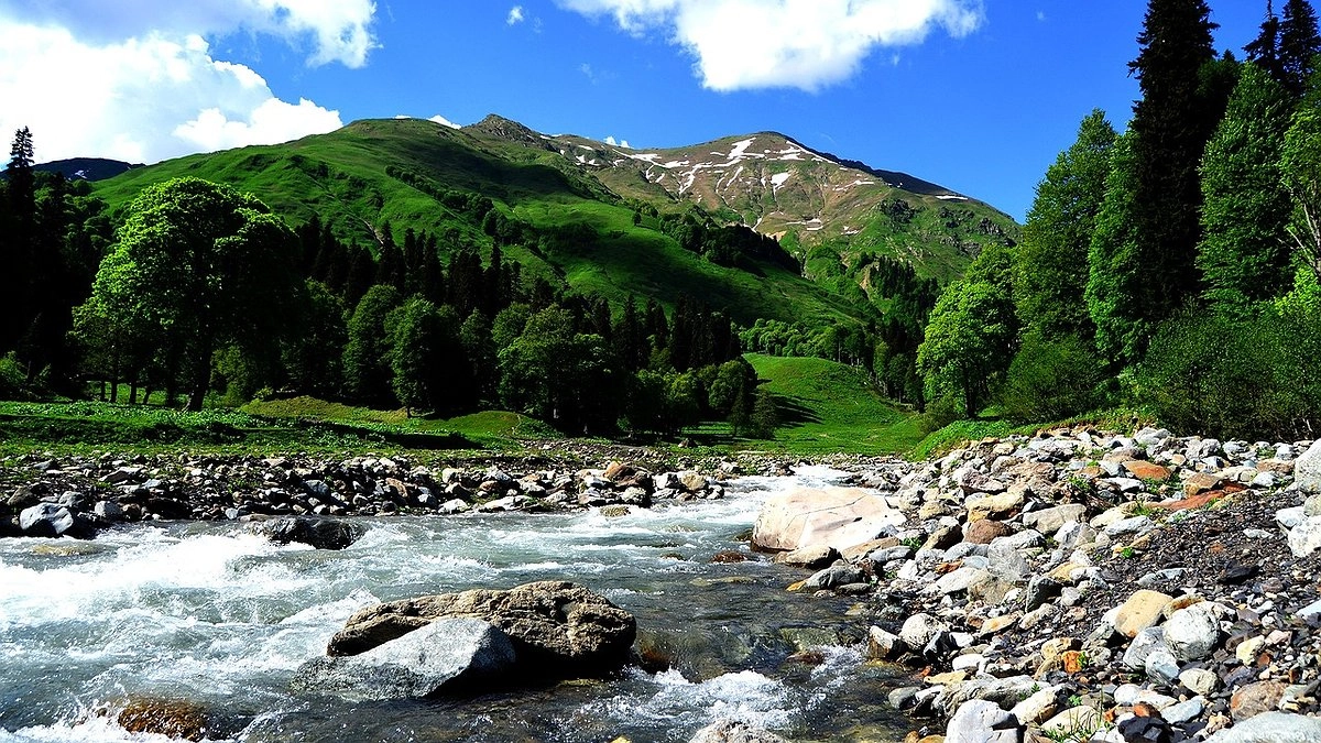 "Про Абхазию все врут, не слушайте": россиянка оставила честный отзыв об отдыхе в Абхазии