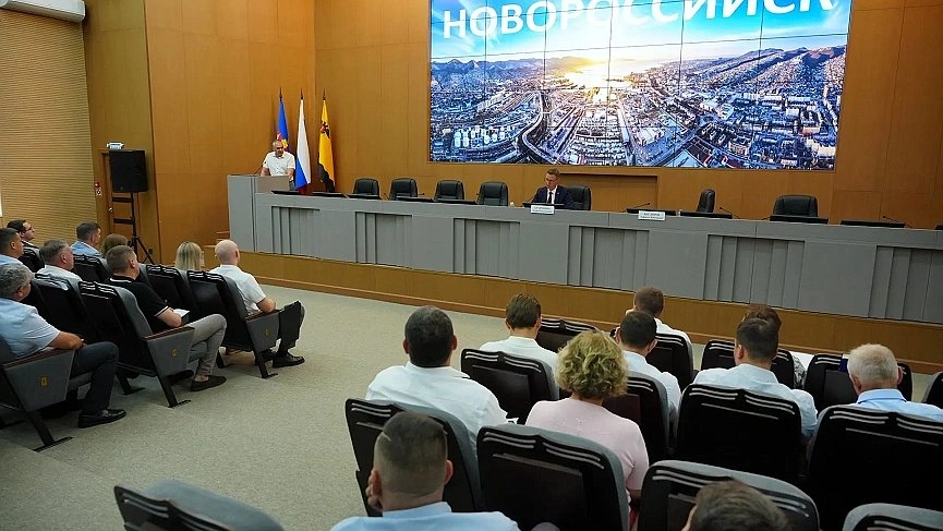 8 километров труб и 525 домов: как Новороссийск готовится к отопительному сезону
