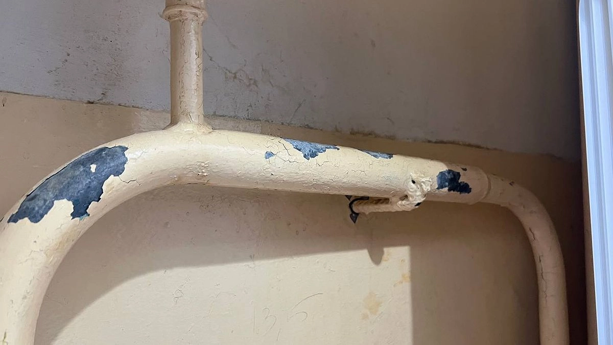 Штраф 12 000 рублей за трубы в квартире — свежая норма по ЖКХ действует уже сегодня