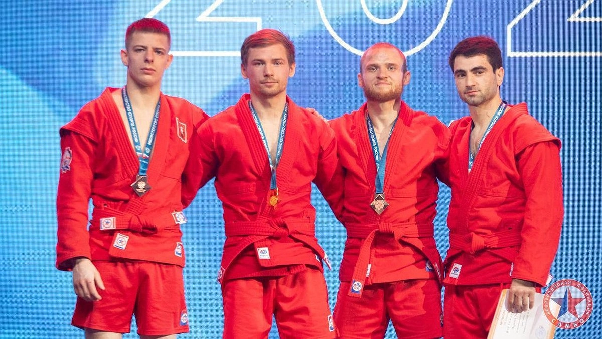Главная картинка новости: Сборная Кубани привезла семь наград с чемпионата России по самбо