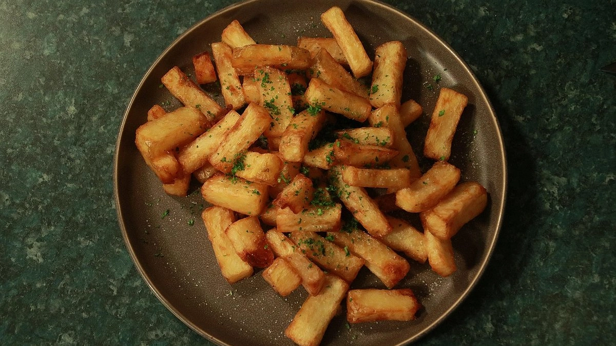 Главная картинка новости: Ученые назвали самый опасный для печени продукт из русской кухни