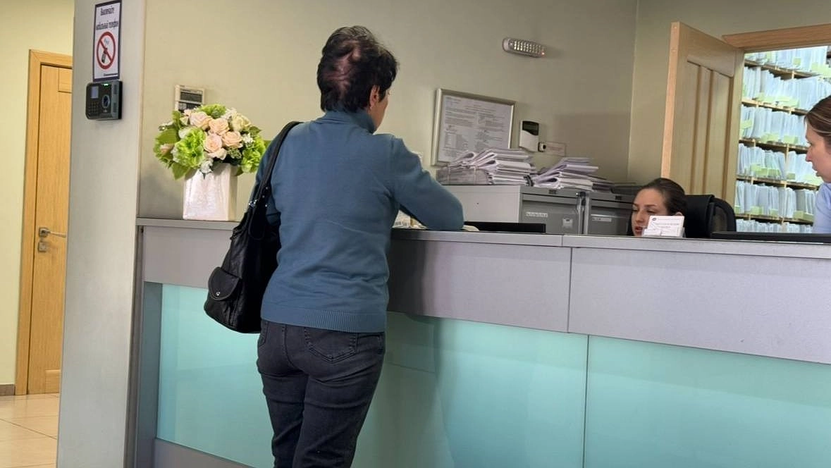 Главная картинка новости: Зарплаты взлетят с 1 апреля: 5 профессий, где будут платить на 30% больше — проверьте свою