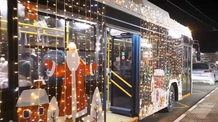 Четыре праздничных троллейбуса выйдут на улицы Новороссийска в новогоднюю ночь