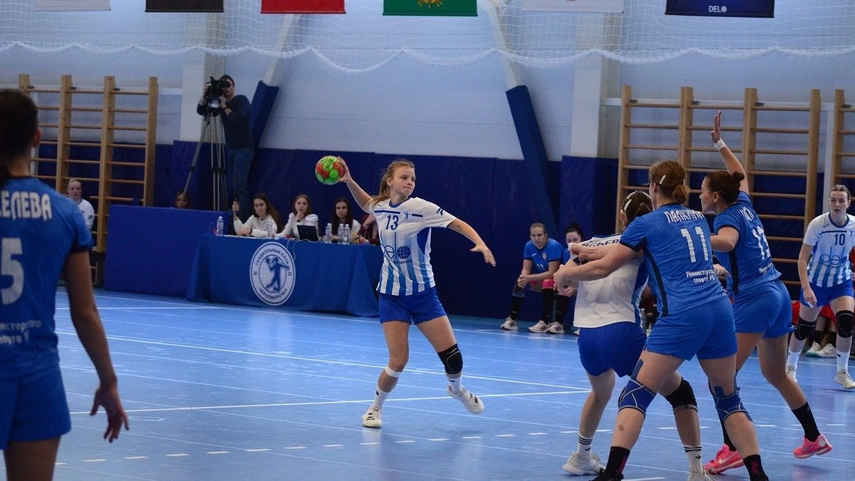 «Черноморочка» одержала две победы над главным конкурентом