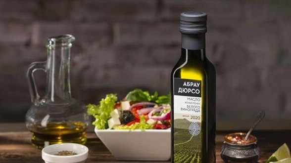 Главная картинка новости: Вино, виноград и косточки. «Абрау-Дюрсо» вложила 8,5 млн рублей в производство масла из виноградной косточки