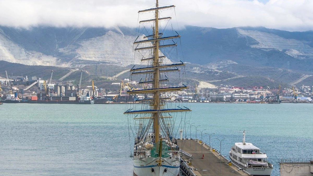 Главная картинка новости: Новороссийск вошел в ТОП городов для отдыха на Кубани