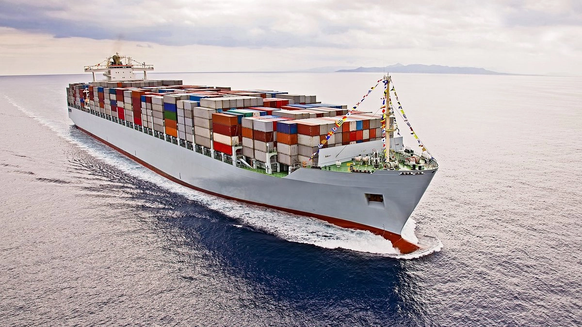 В Новороссийске оштрафовали крюинговую компанию за незаконное трудоустройство моряков