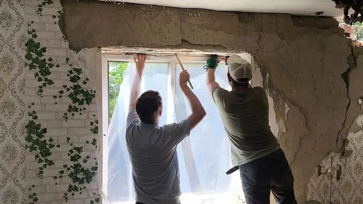 Ремонт дома в Краснодаре после атаки БПЛА завершат в августе: жители получат компенсации