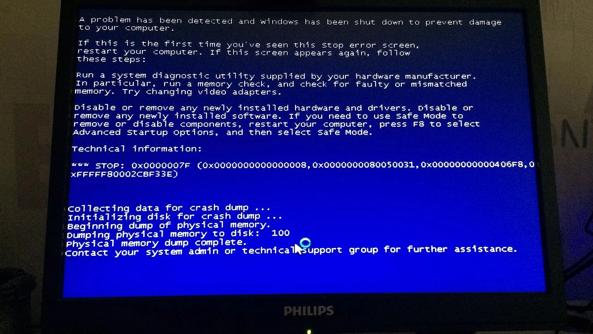 Главная картинка новости: Конец эпохи: Microsoft заменяет «синий экран смерти» на чёрный в Windows 11