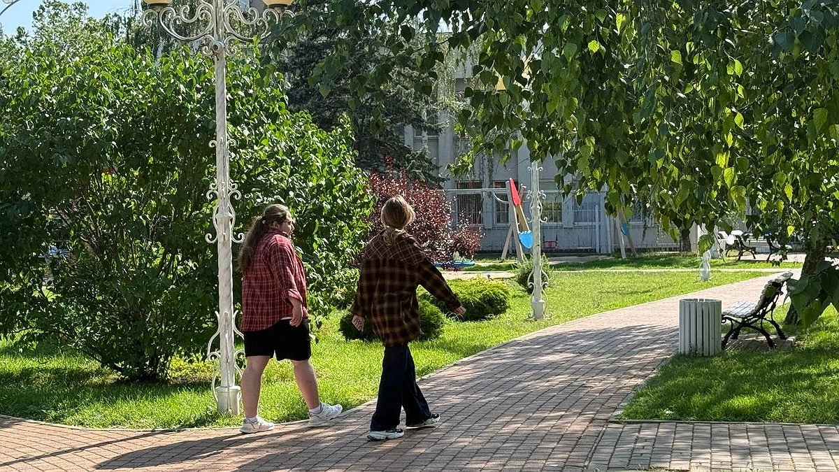 Главная картинка новости: Почему умные люди редко бывают счастливы: 4 горькие истины, о которых не пишут в книгах