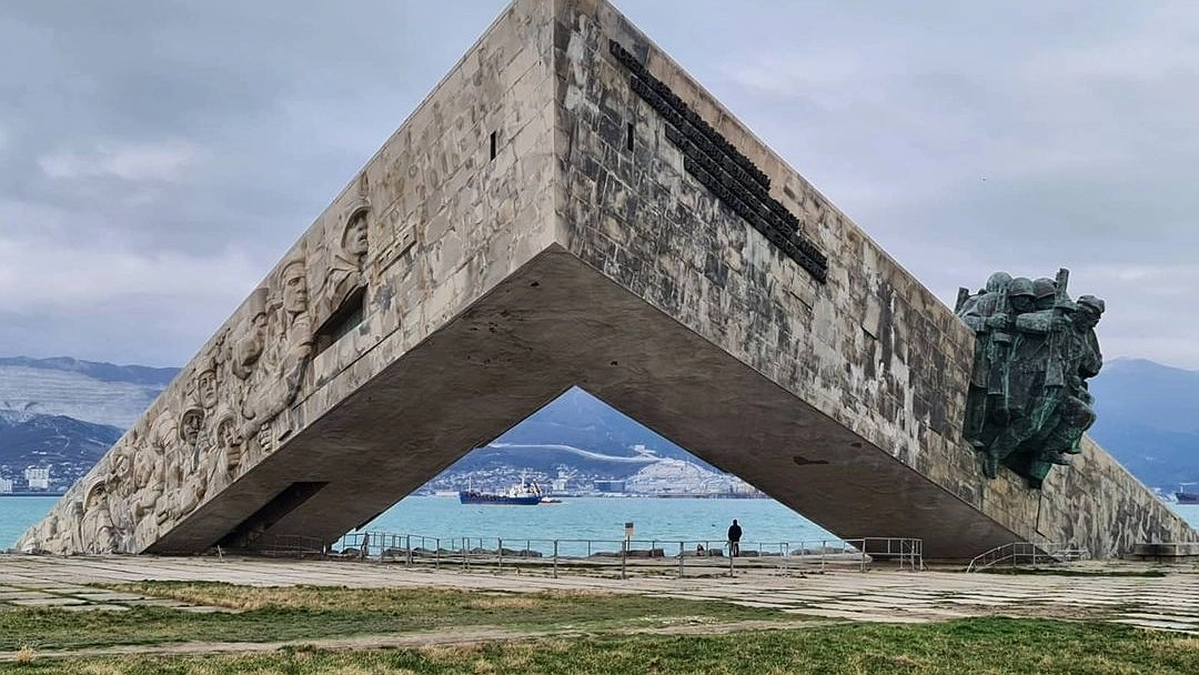 Специалисты провели лазерное сканирование памятника на Малой земле