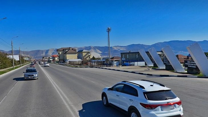 Власти Новороссийска пустят муниципальный транспорт по Мысхакскому шоссе