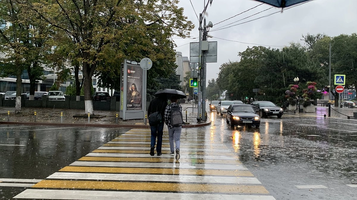 Теплый и дождливый конец октября ожидается на Кубани: синоптики дали прогноз