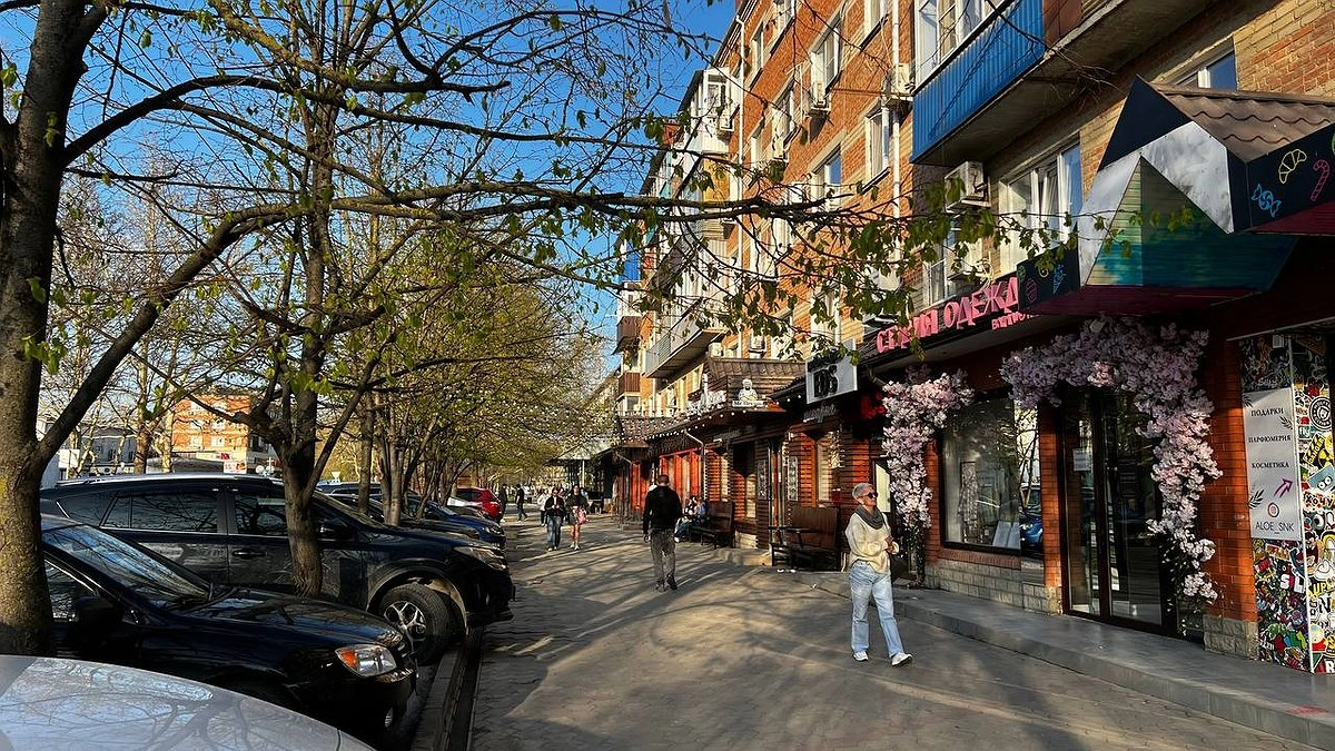 Всего одна простая фраза, а денег — целые карманы: что важно говорить перед выходом из дома для неслыханного богатства