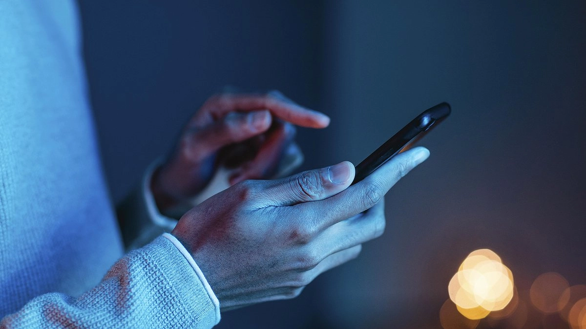 Ветеранов Кубани атакуют мошенники с фальшивыми выплатами и приглашениями на Парад Победы