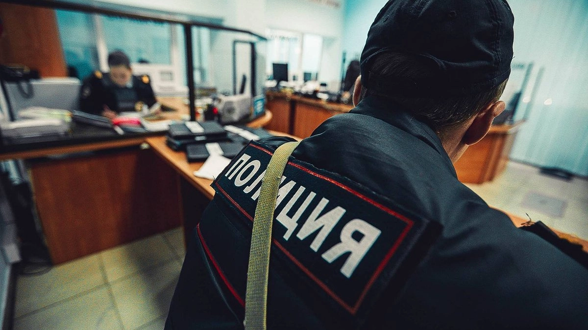 Главная картинка новости: Полицейские Новороссийска нашли мужчину, который стрелял из иномарки