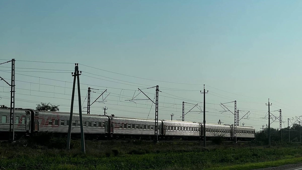 Лучше на боковушке, чем в купе: лайфхаки опытных путешественников о том, почему лучше выбирать плацкарт