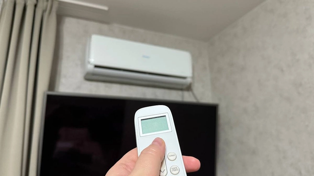 Главная картинка новости: На окна ничего не клею и кондиционер не включаю: стащила идею у южан - дома свежо даже в адскую жару