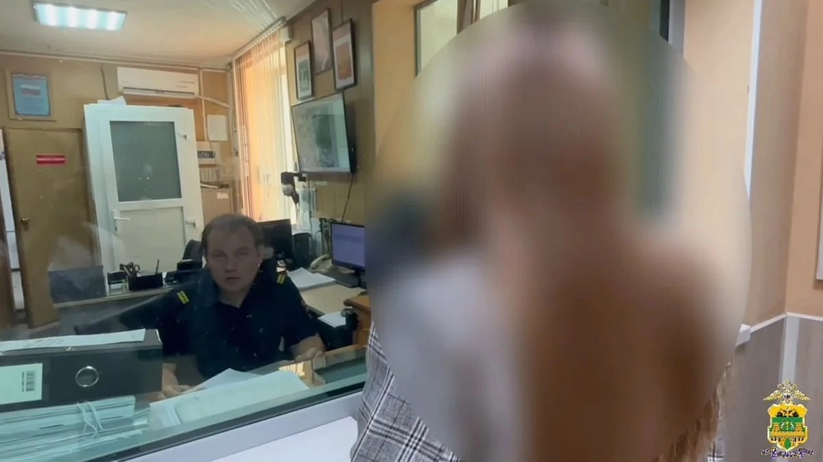 «Их папа погиб, а маму обокрали»: как мошенники выманили 4 млн детских денег у матери на Кубани