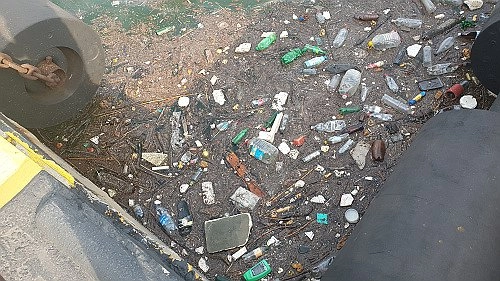 Главная картинка новости: Порт Новороссийска выплатит 4,7 миллиона за нанесенный вред Черному морю