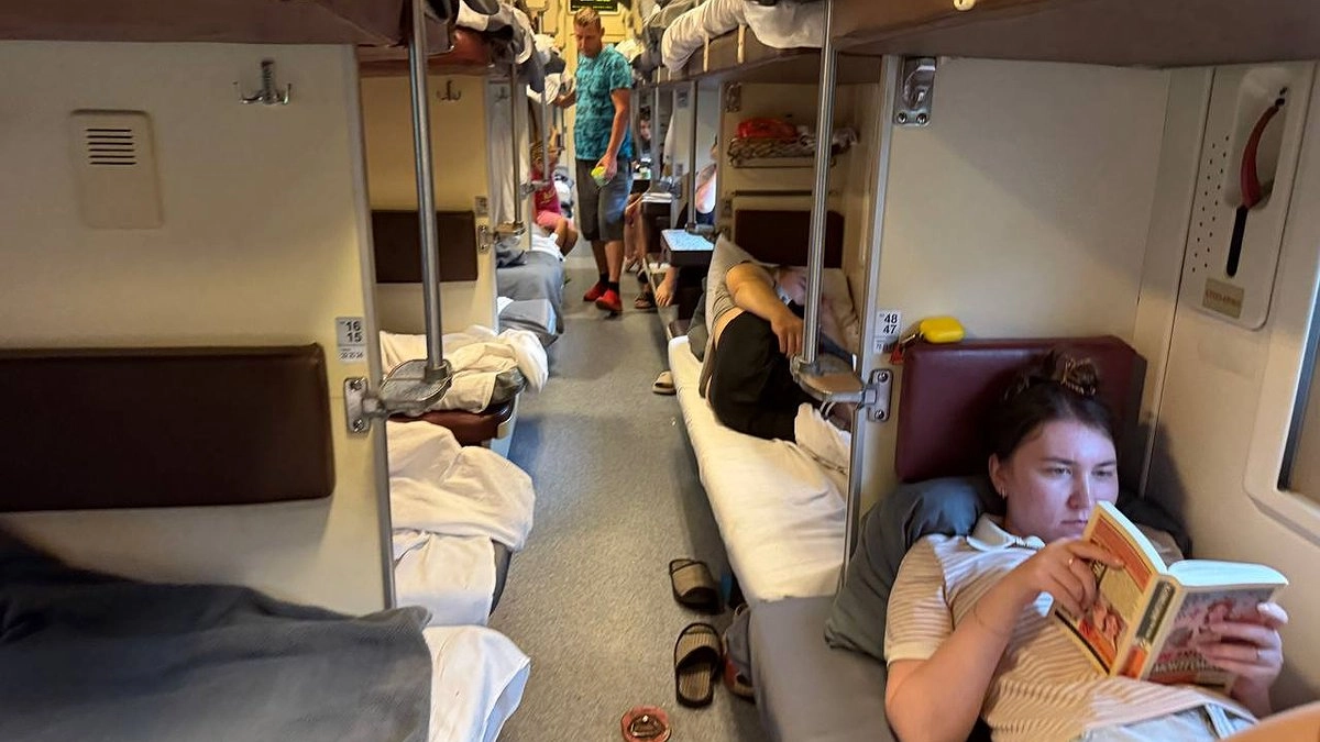 РЖД изменил правила посадки в поезда для детей и подростков: что нужно знать родителям