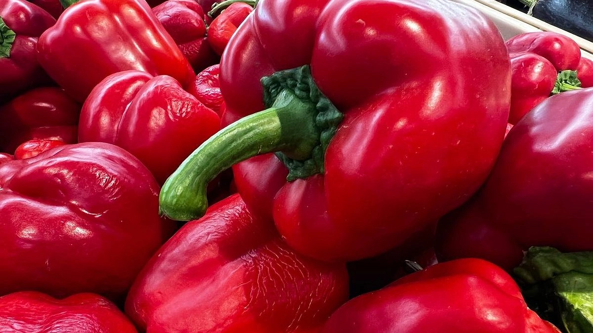 Главная картинка новости: Этот овощ может стимулировать рост раковых клеток — не ешьте его каждый день