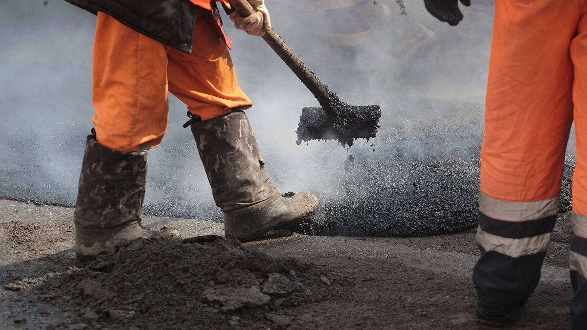 Главная картинка новости: В следующем году начнется ремонт межквартальных проездов Новороссийска. Адреса