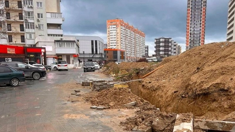 Новороссийцы недовольны медленным строительством развязки: власти просят терпения