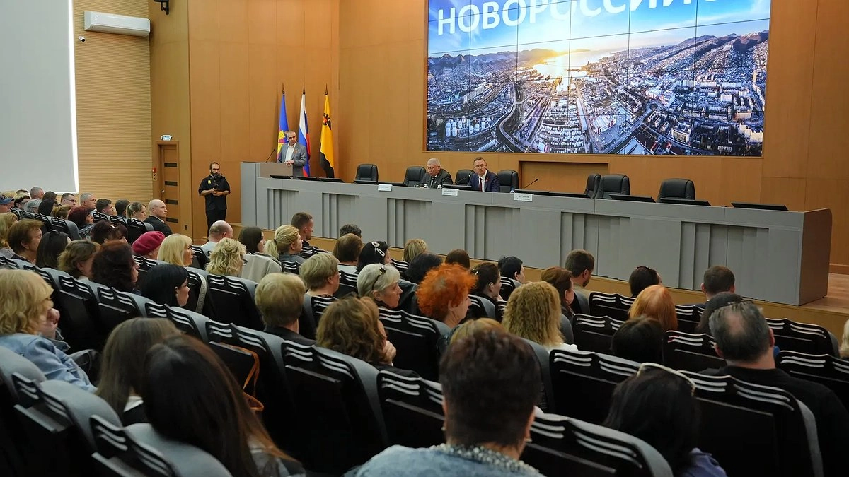 В Новороссийске установят 20 новых сирен, а к нерадивым УК применят меры за плохие укрытия