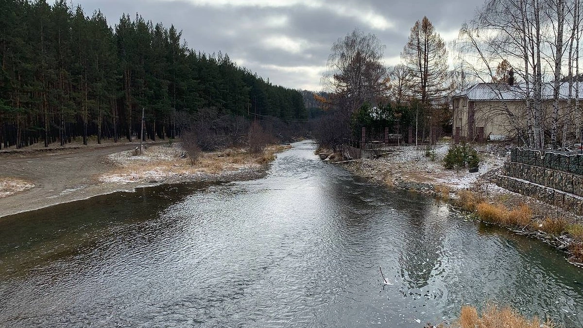 Майские праздники будут самыми ужасными: метеорологи огорчили граждан в 2025 году