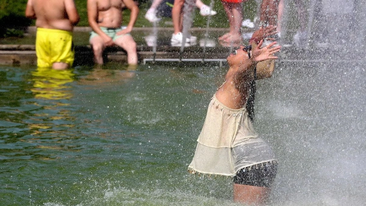 Жара в Новороссийске: как пережить +33°C и остаться в тонусе