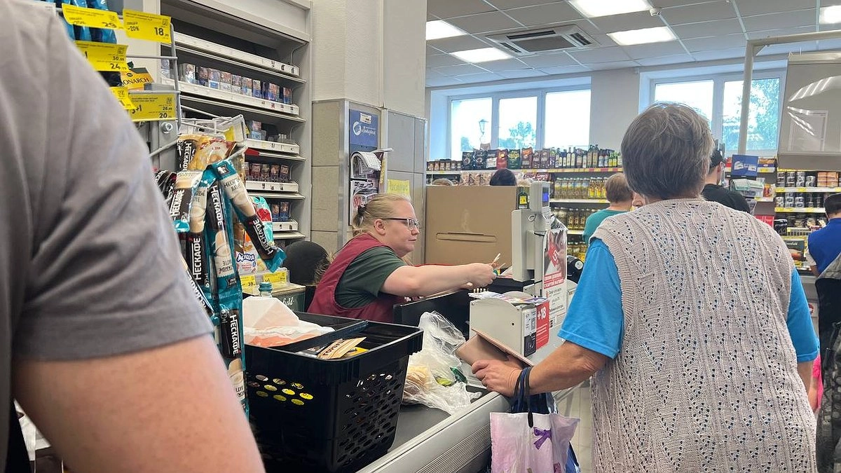 Не покупайте тушенку, пока не посмотрите эти 2 цифры: важный лайфхак для покупателей