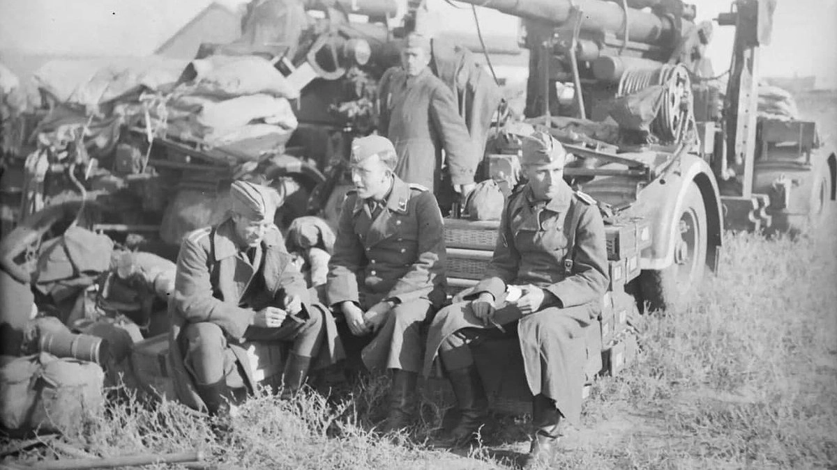 Немец нашел пленку с кадрами оккупированного Новороссийска в старом фотоаппарате