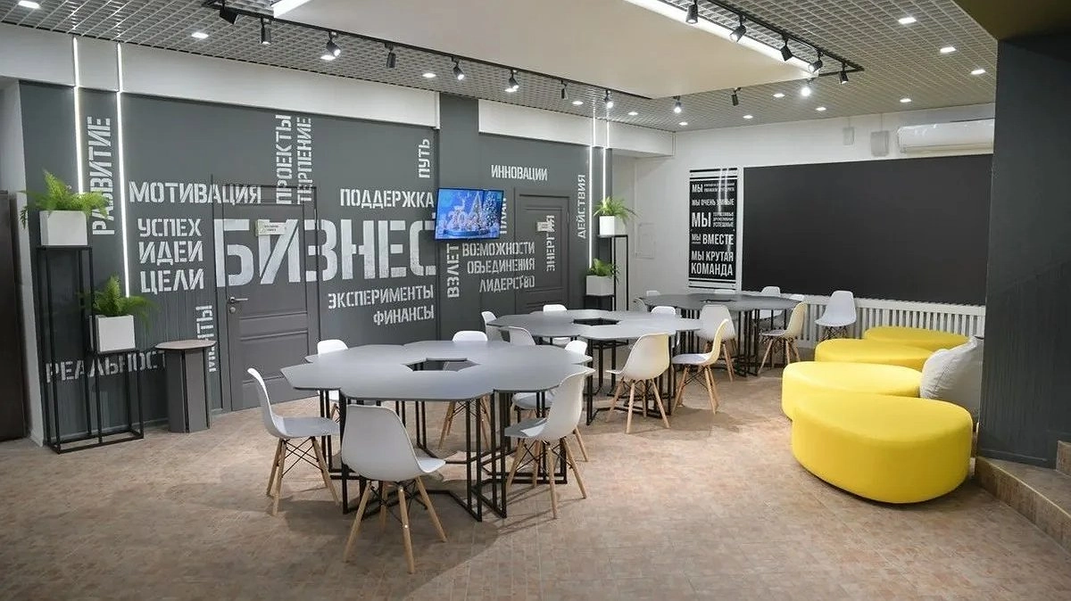 Главная картинка новости: Бизнес-долгожители Новороссийска: статистика и перспективы