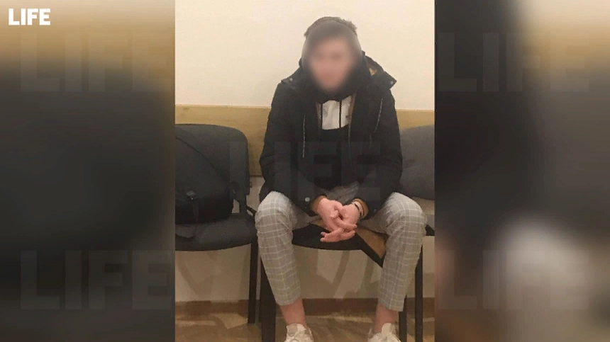 Главная картинка новости: «Просто хотел погулять». Кадет из Москвы поругался с отцом из-за электронной сигареты и сбежал, подростка задержали в Новороссийске