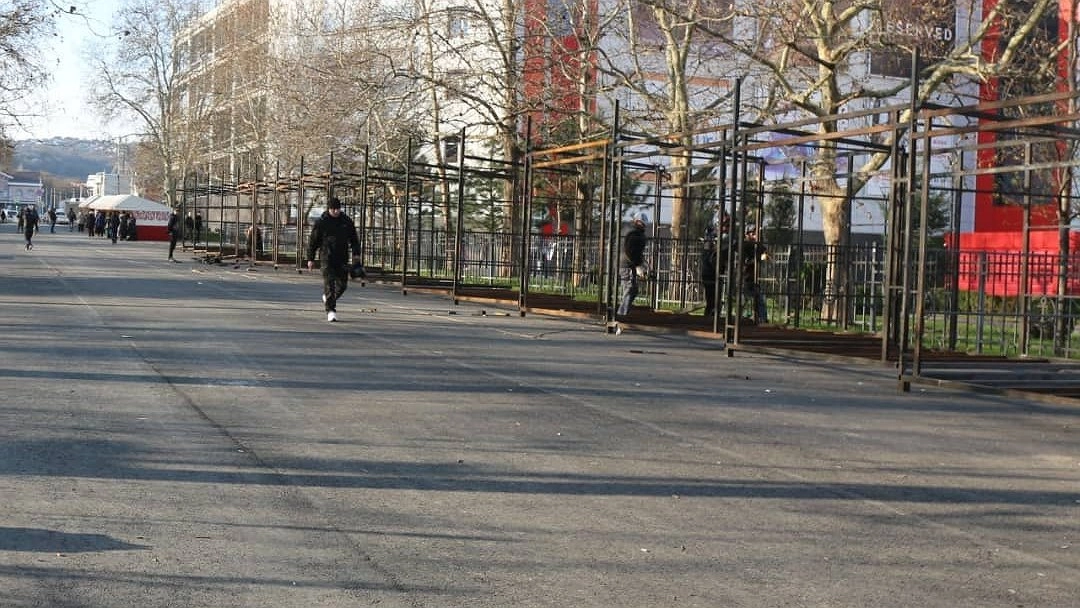 Главная картинка новости: В Новороссийске ярмарка с улицы Бирюзова переезжает к скверу Чайковского