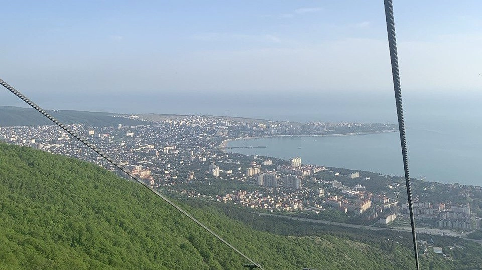 "Море грязное, озлобленные люди". Туристы честно рассказали о том, почему не вернутся в Геленджик