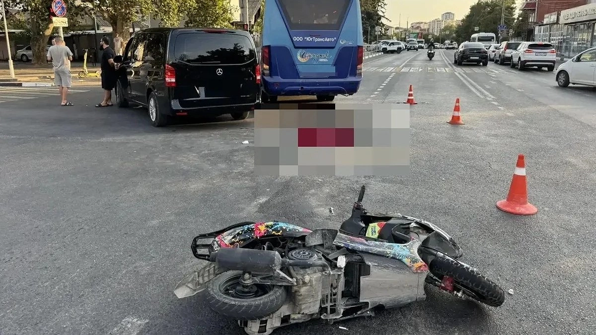 Смертельное ДТП с участием автобуса и мопеда произошло в Геленджике