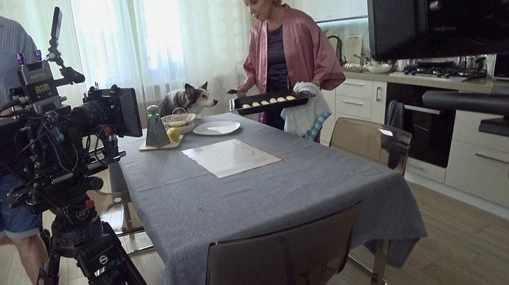 В Новороссийске закончились съемки детективного сериала «Дама с собачкой»: как это было