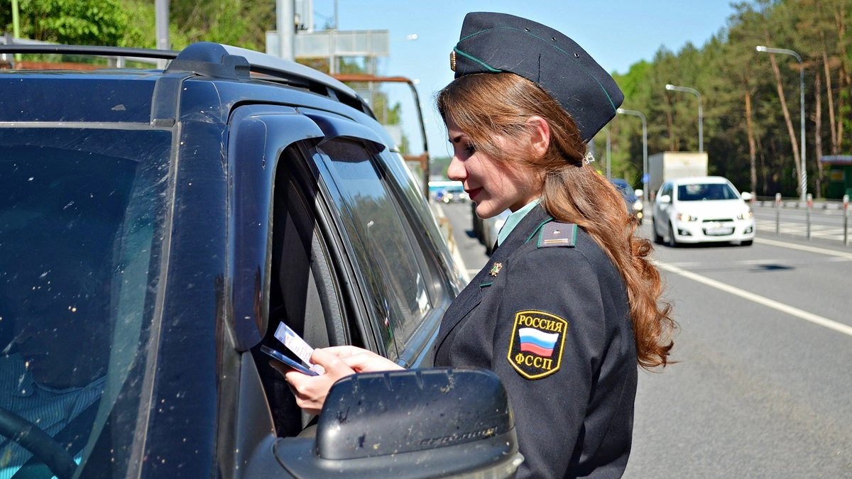 Главная картинка новости: Приставы ловят должников, едущих отдохнуть на море в Краснодарский край