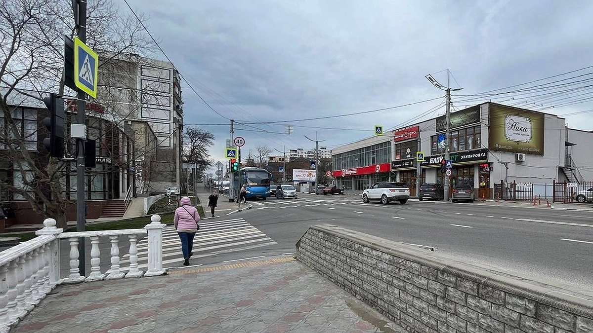 В Приморском районе Новороссийска оборудуют вызывной светофор