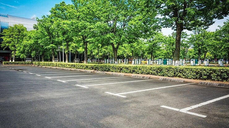 Главная картинка новости: На Сухумском шоссе в Новороссийске обустроят парковку