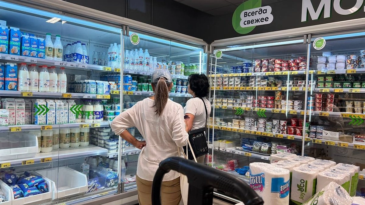 Сахар, крахмал и ароматизаторы: эксперты выявили марки йогуртов, которые не стоит покупать даже детям