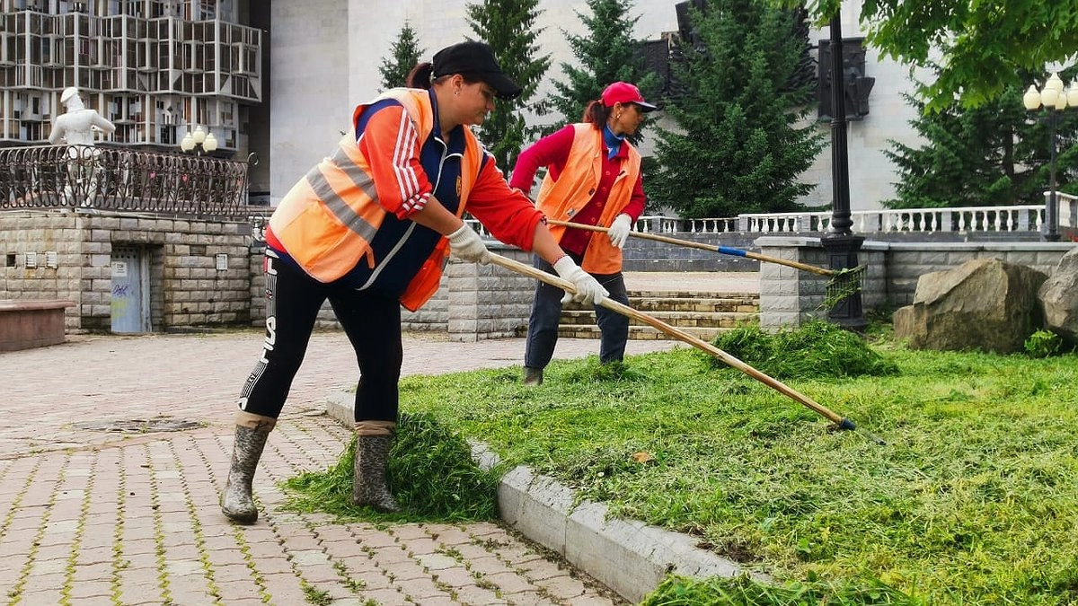 Из бюджета Новороссийска почти 7 миллионов рублей пойдет на уборку улиц осенью