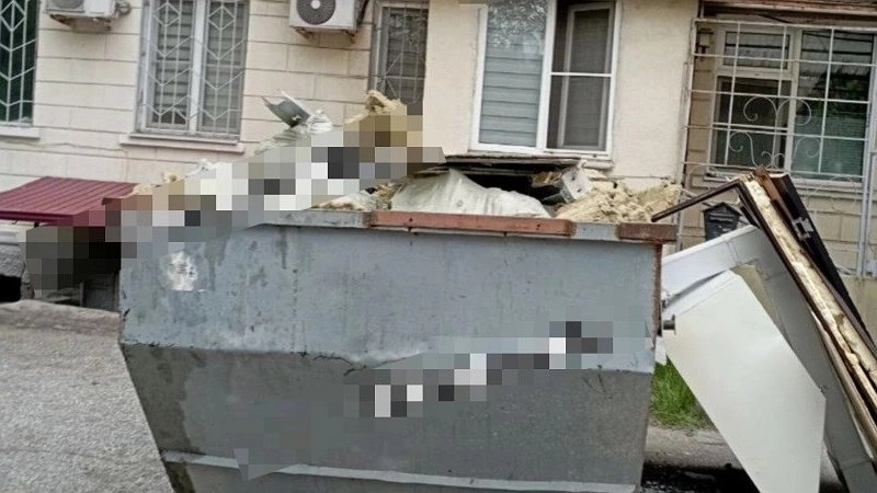 Конфликт в Новороссийске: жильцы обеспокоены ремонтом в бывшей пиццерии