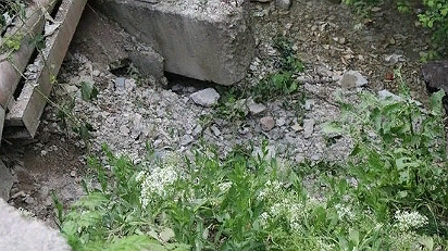 Главная картинка новости: На улице Астраханская в Новороссийске обустроят ручей