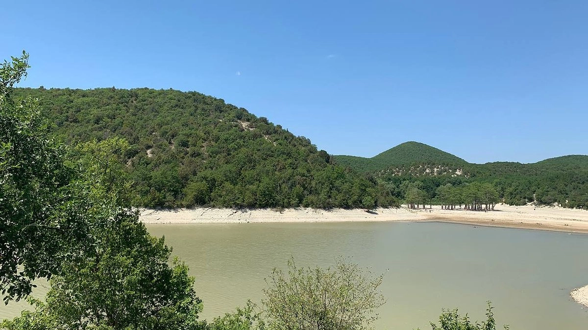 "Адская жара и ливни": синоптики дали предварительный прогноз на лето-2025