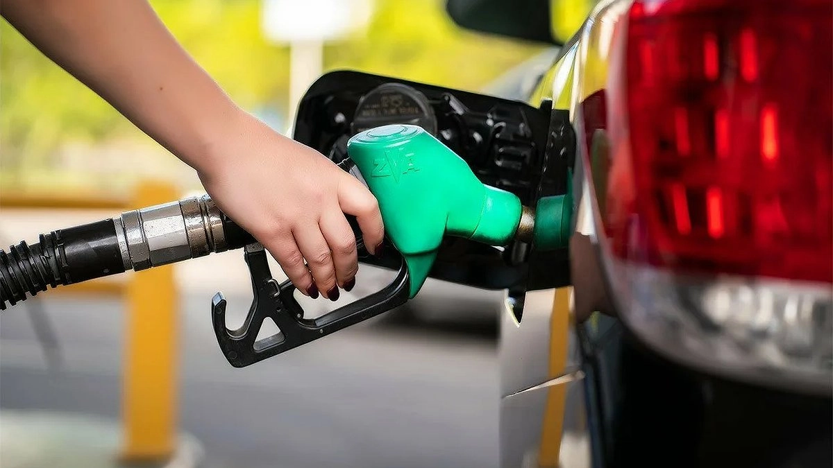 Остановят заправку с 6 июня: водителей авто ждет внезапное изменение на АЗС — новые правила