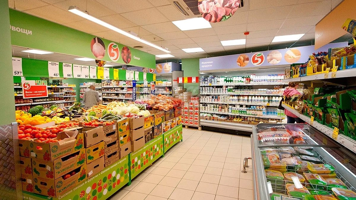 Ценники уже меняют в "Магнитах" и "Пятерочках": эти продукты с 1 июля подскочат в цене по всей стране - закупайте впрок, иначе разоритесь
